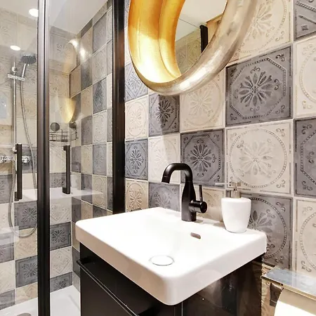 Appartamento Amazing 10p3br Beaubourg - Centre De Parigi